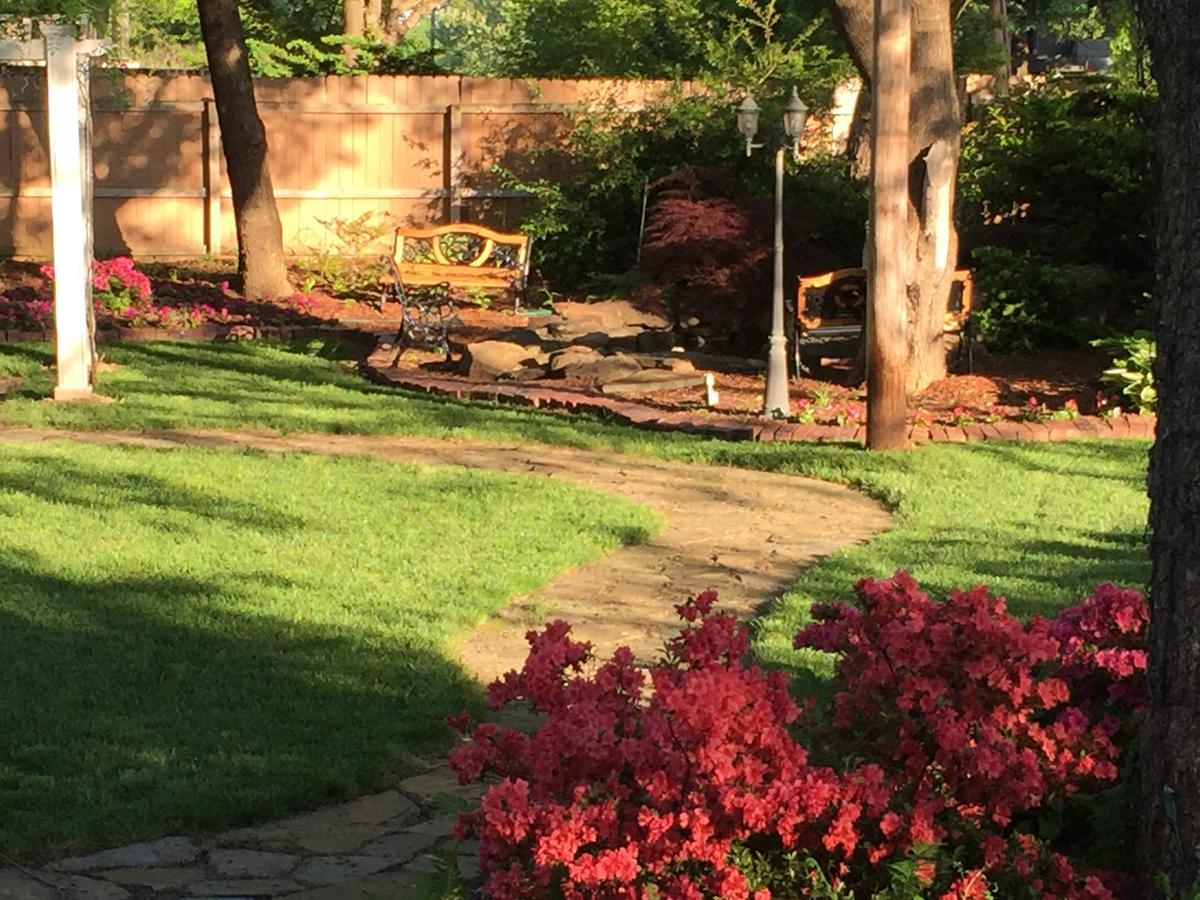 Hayes House Bed And Breakfast Muskogee Esterno foto